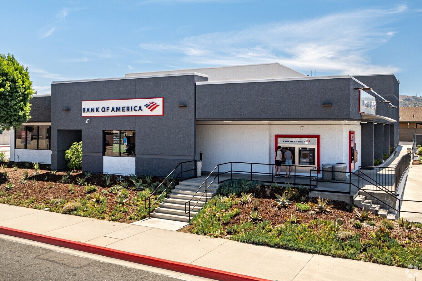 Bank & Financial Building Roofing in Denver, CO | Commercial Roofers of Denver